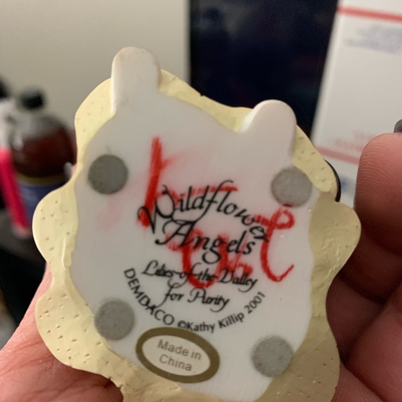 Angels 😇 - Picture 6 of 6